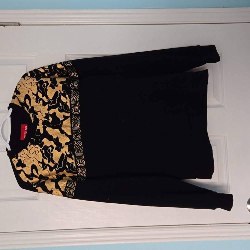 Vintage Men's Guess Sweatshirt